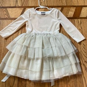 Girls dress size 6